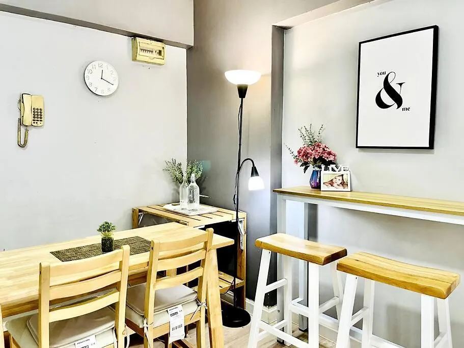 Suasana Stay & Homestay Sentul Utama Kuala Lumpur 3R3Br 2Ac 2 Car Park-Netflix-Wifi-Pool View